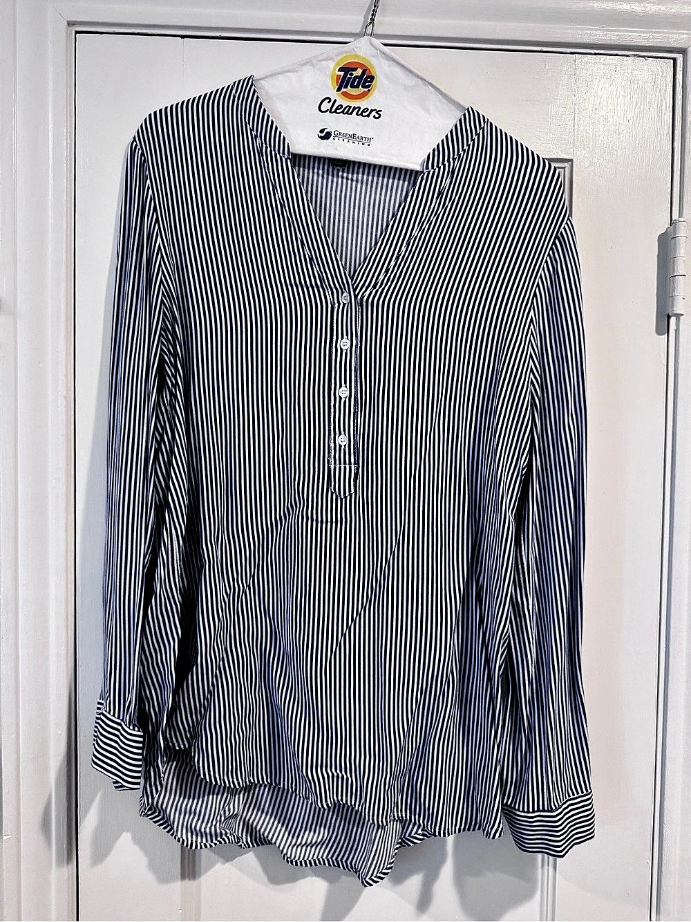 TIMING Women's Striped Blouse in Blue & White Like New Size L
